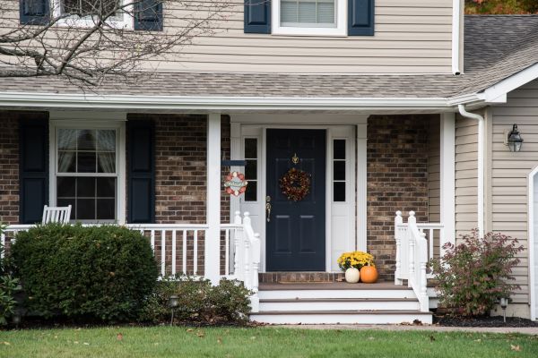Cost of Front Deck Construction in Colorado Springs